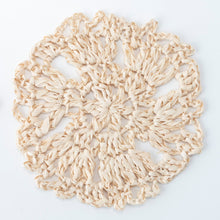 画像をギャラリービューアに読み込む, 手編み ナチュラル ラフィア インテリア アバカ　クッション　マダガスカル
